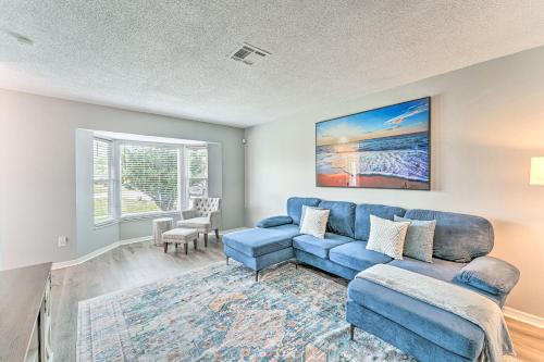 Deltona Home with Saltwater Pool and Sunroom! in Deltona, USA