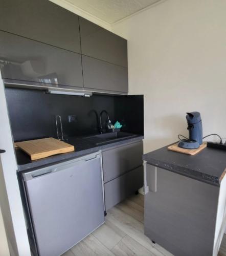 Beautiful family studio in the heart of Frejus near Physalis Patisserie Boulangerie