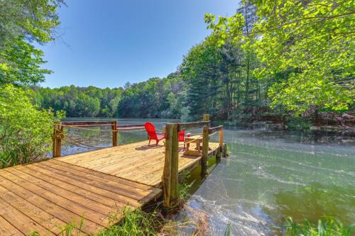 Cozy Lakeside Ellijay Cabin with Game Room and Dock!