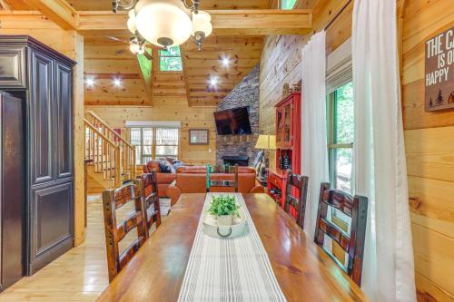 Cozy Lakeside Ellijay Cabin with Game Room and Dock!