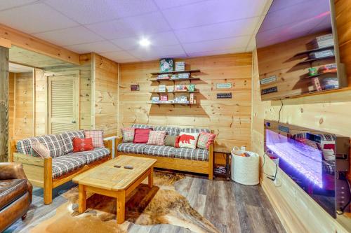 Cozy Lakeside Ellijay Cabin with Game Room and Dock!