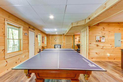 Cozy Lakeside Ellijay Cabin with Game Room and Dock!