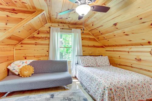 Cozy Lakeside Ellijay Cabin with Game Room and Dock!