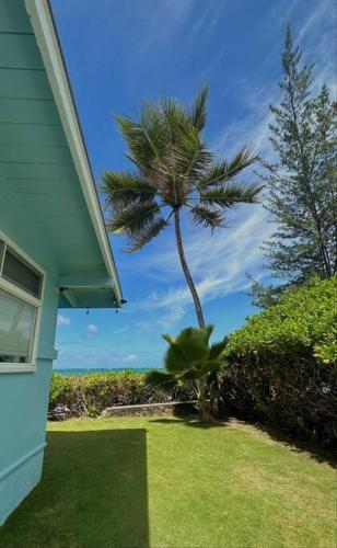 Moeʻuhane Kai Beach Front Home