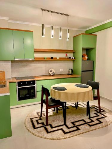 Instalações, Green Trails City Center in Divjake