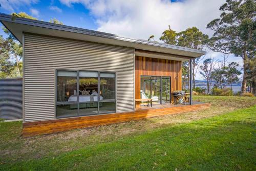 Herlihys On Huon - Cabin 1