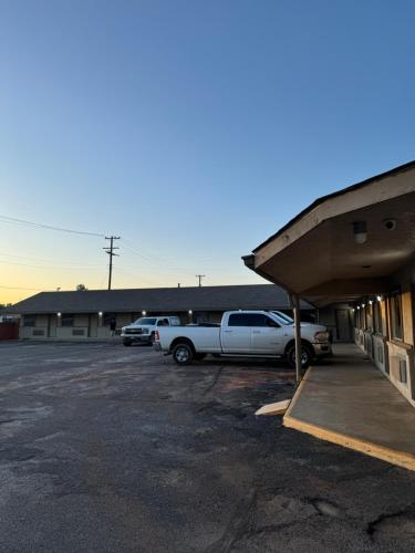 Economy Inn – Ada, OK