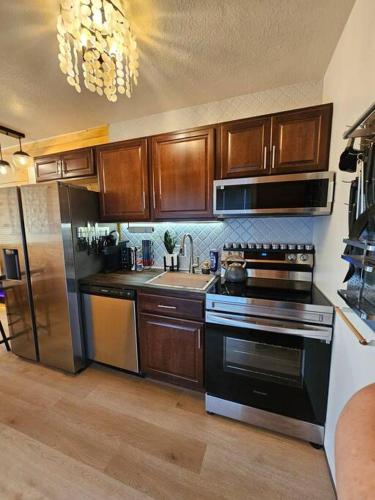 Matchbox desert oasis hot tub, pet friendly! in San Ysidro