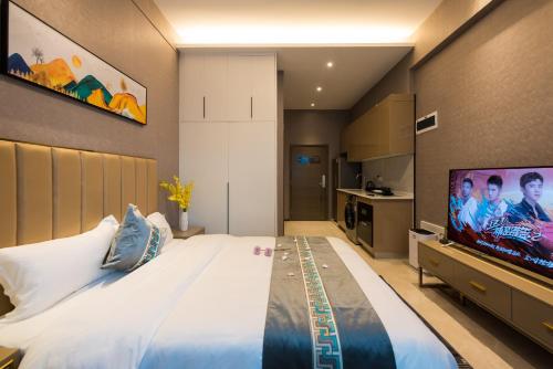 Executive King Room image 8