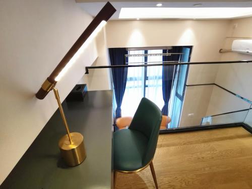Duplex King Room image 2