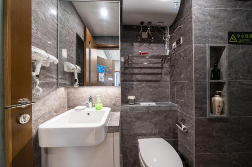 Executive King Room image 1