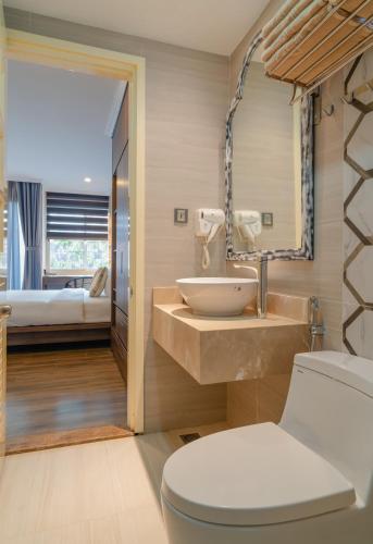 555443731 Aaron Boutique Hotel