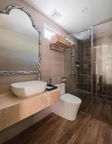 555443753 Aaron Boutique Hotel