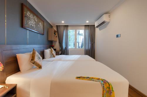 555443777 Aaron Boutique Hotel