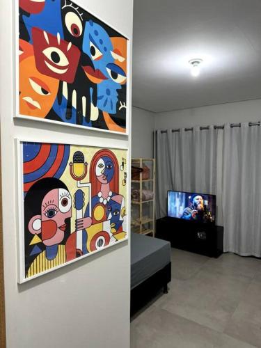 1- Studio prox UEL e Shop catuai, Londrina