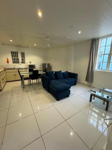 THE VIEW APPARTMENTS in โอโตรบันดา