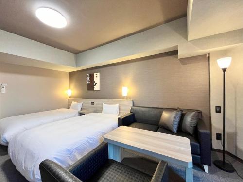 2 twin beds
