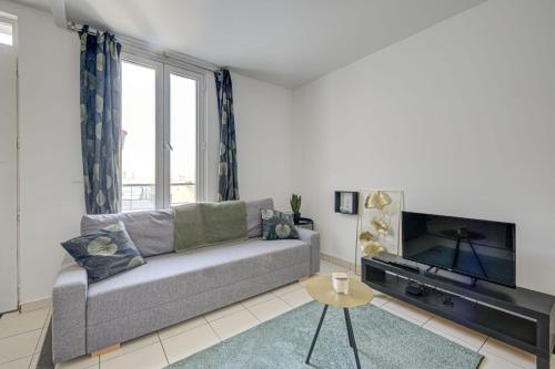 Cozy 45 m nest with balcony - Location saisonnière - Aubervilliers