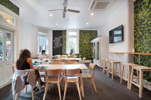 المرافق, Tequila Sunrise Hostel Sydney in تشايناتاون