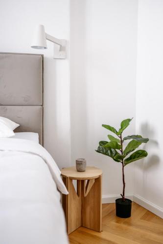 Hestia Hotel Barons Old Town Room Type -  Apartment Loft - Side Building