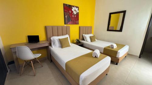 HOTEL CATALUÑA PEREIRa – Pereira, KS