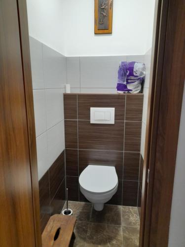 Room for women or couples, Ljubljana (photo 7)