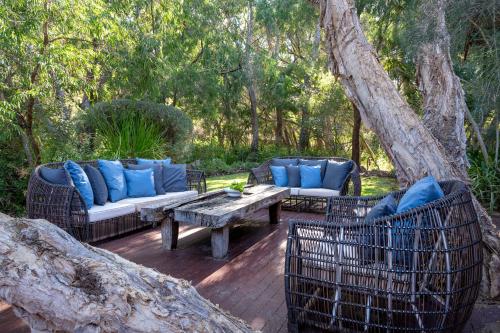 Blue Skies I Private Properties