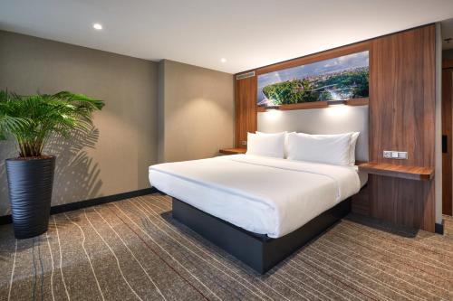 Sky Loft Hotel Kyiv by Rixwell - image 10