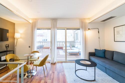 Unique Rentals - Placa Catalunya Central Apartments, Барселона