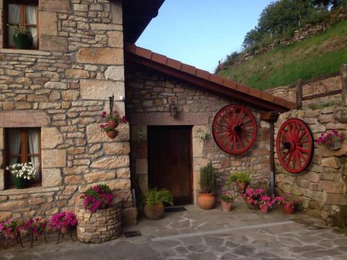 El currillo preciosa casa rural al lado cabarceno