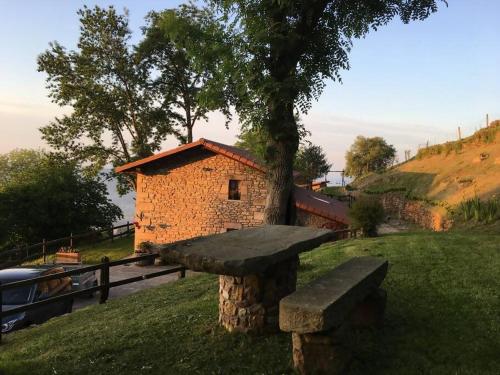 El currillo preciosa casa rural al lado cabarceno