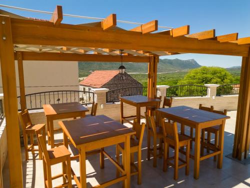 陽台/露台, Wine house Marlais in 斯通