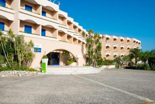 Torre dell' orso: appartamento in villaggio turistico