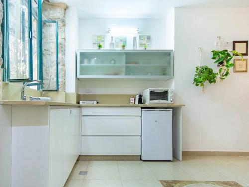Authentic Jerusalem Apt, Cosy and Central!, Jerusalem (Foto 4)