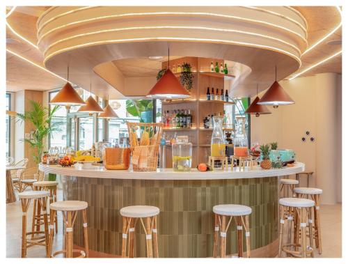 Hotel Apogia Nice - image 10