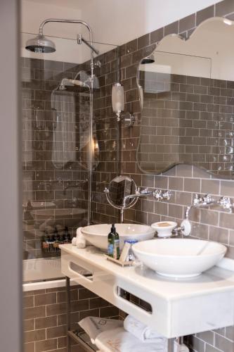Hotel Gravina 51 - image 11