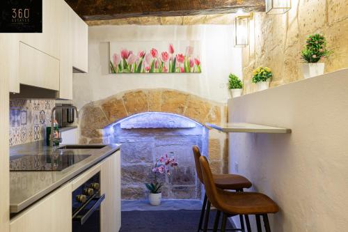 1BR Charming townhouse in capital city with WIFI by 360 Estates, La Valletta (foto 9)