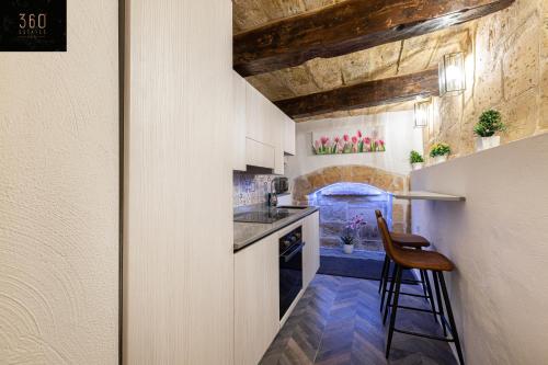 1BR Charming townhouse in capital city with WIFI by 360 Estates, La Valletta (foto 7)