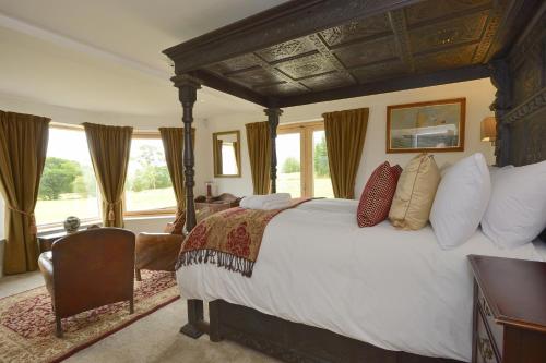 The Lodge at Carrick Castle Estate in Carrick