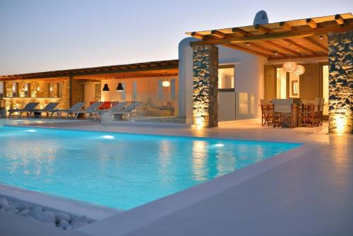 Illustrious Mykonos Villa - 4 Bedrooms - Villa Mai - Private Pool & BBQ - Elia Beach