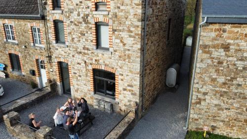 PLACE DE DOUSSY'S 5 Fanzel-Érezée