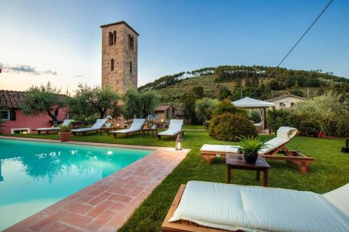 Villa Matilde, with Private Pool on the Lucca Hills