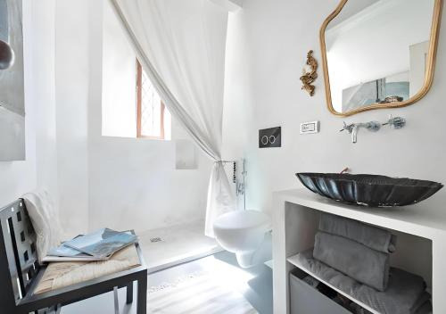 the Rome artful apartment retreat, Roma (foto 9)