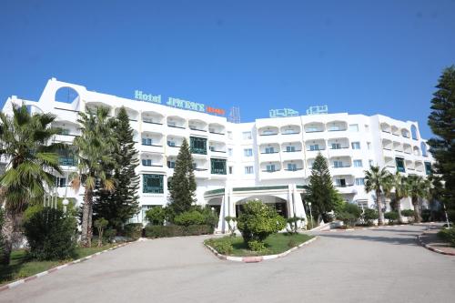 Hotel Jinene Resort