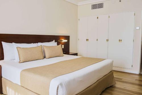1 double bed