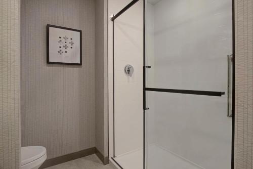 King Room image 1