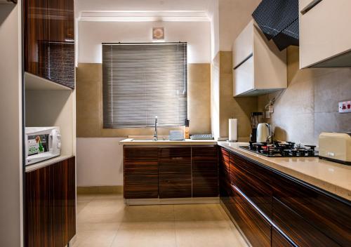 주방, Lakowe Lakes Hotel Golf and Country Estate by NEWMARK in 레키