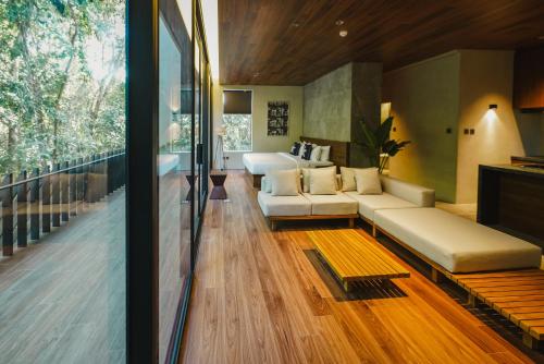 Piece Lio from Japan Managed by H Hospitality Group