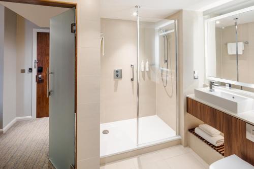 Courtyard by Marriott Edinburgh, Эдинбург (фото 10)