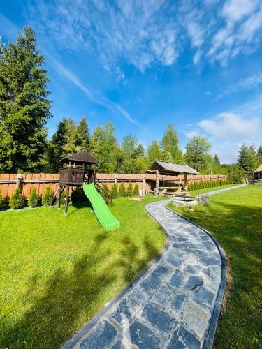 Iekārtas, Bacówka u Bobika (Bacowka u Bobika) in Ostrowsko